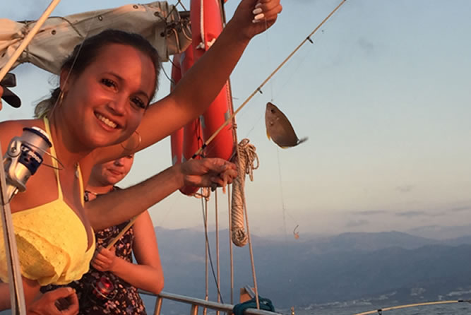 Excursion en bateau pêche l’après-midi en Crète
